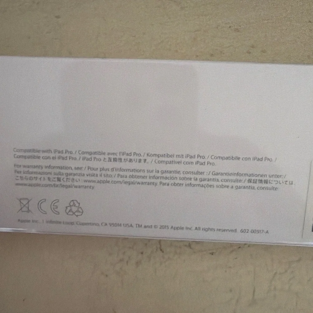 Apple authentic pencil